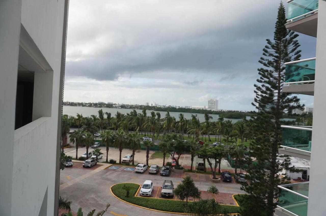 1 Bedroom Seaview Condo In Ocean Dream Resort Cancún Kültér fotó