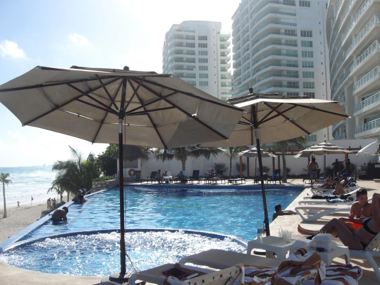 1 Bedroom Seaview Condo In Ocean Dream Resort Cancún Kültér fotó